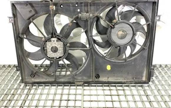Volkswagen PASSAT B6 Fan set 1K0121207T