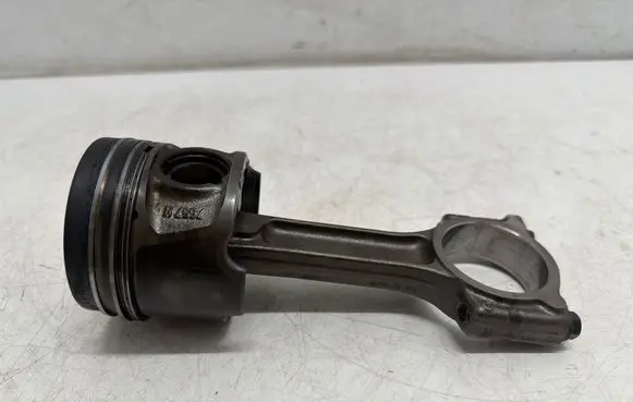 Mercedes-Benz Citan W415 Piston 7657H
