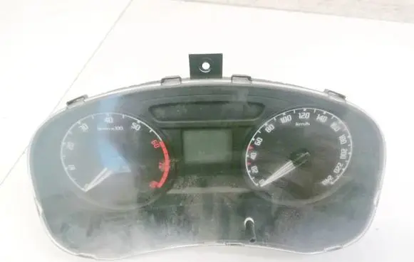 Skoda Fabia Mk2 (5J) Speedometer (instrument cluster) 5J0920801B A2C53319705