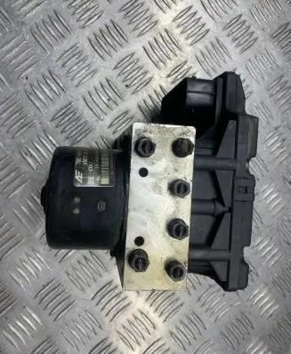 Volkswagen Golf IV ABS Pump 7M3614111