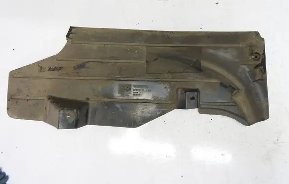Volvo C30 Rear underbody cover/under tray 30681921 PPT20 25789
