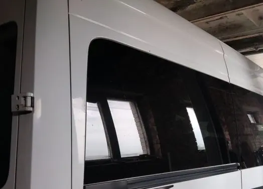 Volkswagen Crafter Rear side window