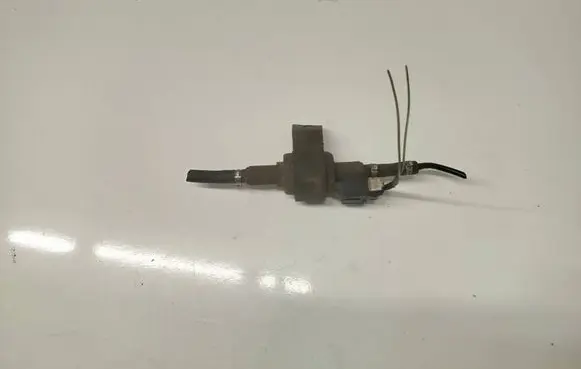 Volkswagen Transporter - Caravelle T5 Webasto auxiliary heater fuel pump 7M3813549 9012868C