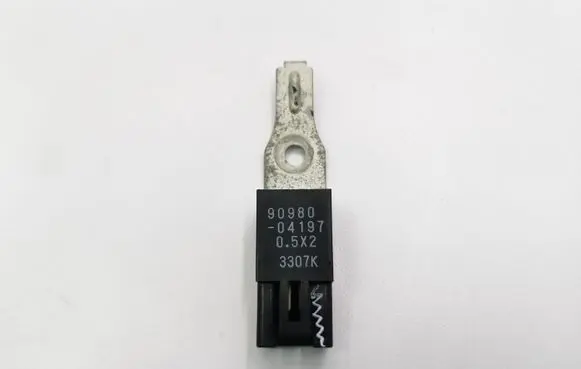 Toyota RAV 4 (XA30) Sensor 9098004197