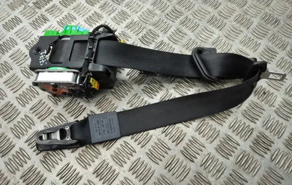 Audi A4 S4 B8 8K Front seatbelt 8K1857706K