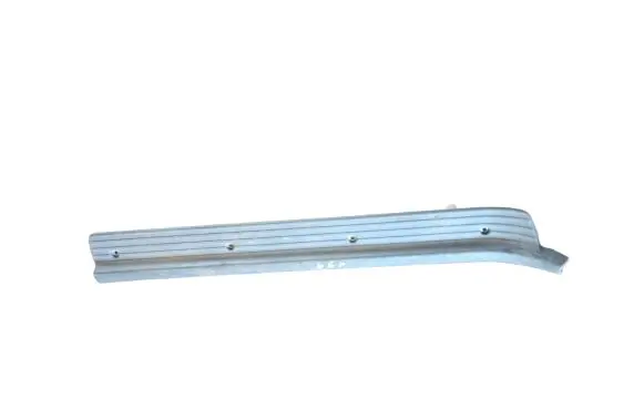Toyota Land Cruiser (HDJ90) Rear sill trim cover 6791360030