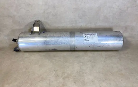 Porsche Cayenne (9Y0 9Y3) Air suspension tank/reservoir 7P0616201A