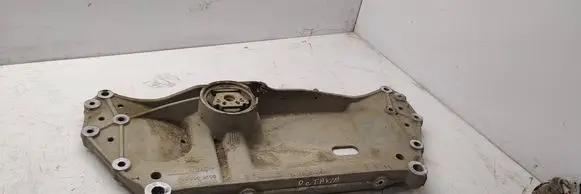 Skoda Octavia Mk2 (1Z) Front subframe 1K0199369G