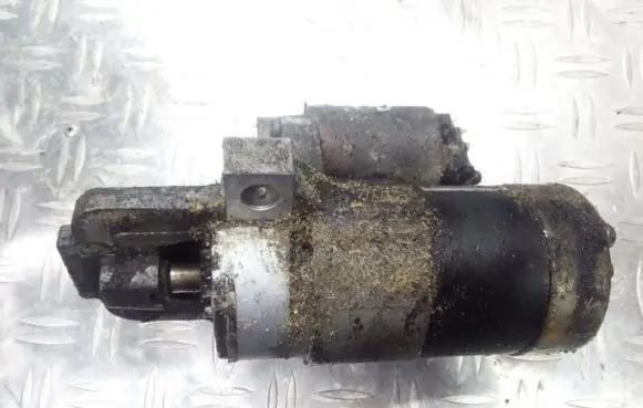 Mazda 6 Starter motor m000t90981 l813
