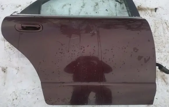 Mazda Xedos 9 Rear door vysnines