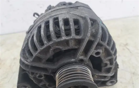 Opel Signum Generator/alternator 0124525030