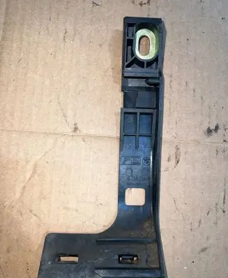 BMW X5 E53 Accelerator throttle pedal bracket 6756719