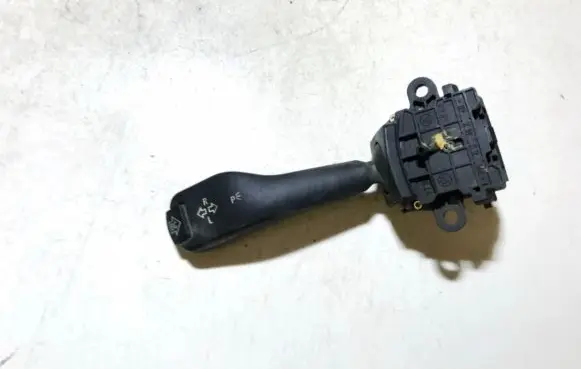 BMW 3 E46 Indicator stalk 8363668 01104010