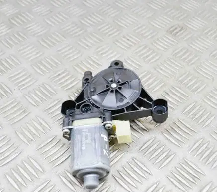 Skoda Karoq Front door window regulator motor E850202099 0130822717