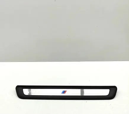 BMW 4 G22 G23 G24 G26 (A) pillar trim 8079739