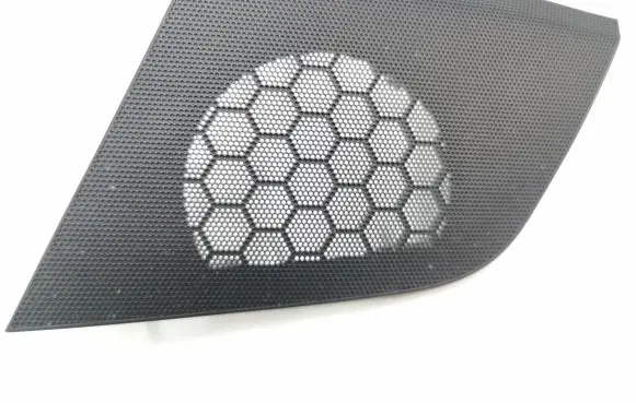 Side speaker trim/cover