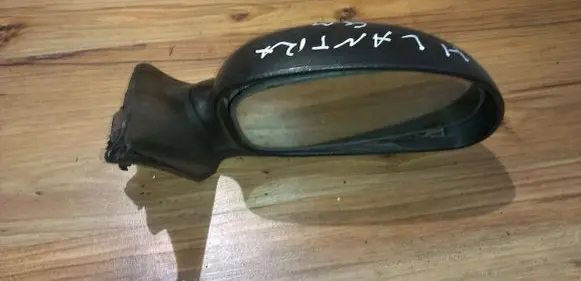 Hyundai Lantra II Front door electric wing mirror e13014021