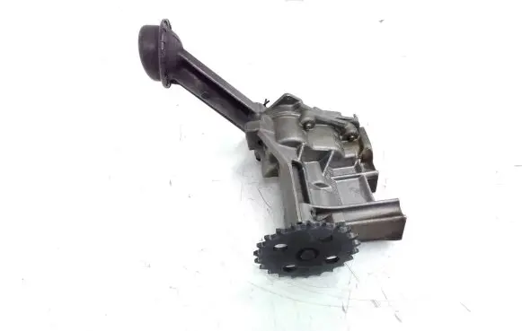 Nissan Qashqai Oil pump 8200307174