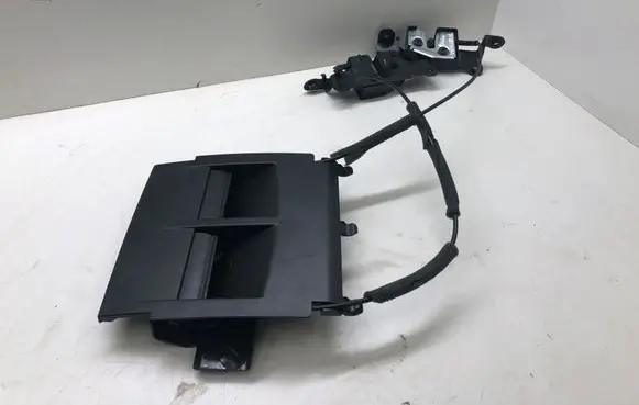 Volvo S80 Seat back rest lock catch 30727872 30727872SA 99315