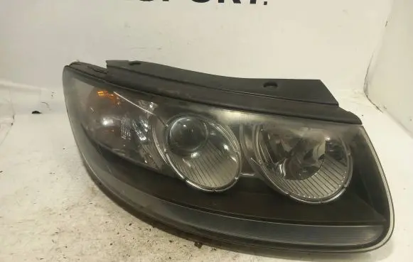 Hyundai Santa Fe Headlight/headlamp 921022bxxx