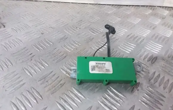 Volvo S40 Aerial antenna amplifier 30737917 28019205 AN3AA
