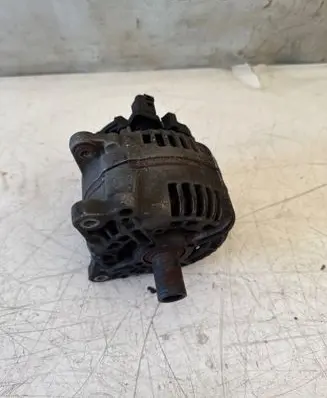 Volkswagen Golf VI Generator/alternator 06F903023F 0124525091