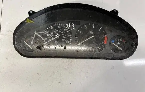 BMW 3 E36 Speedometer (instrument cluster) 6160583100 8361212