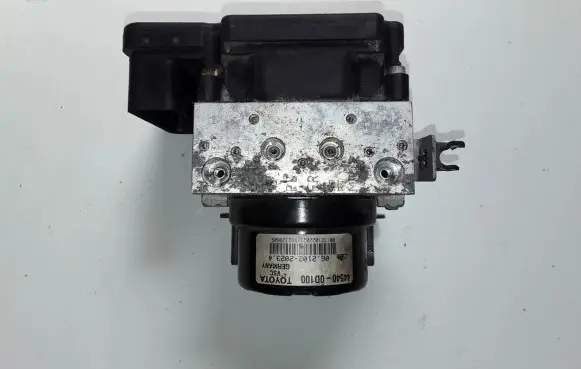 Toyota Yaris ABS Pump 895410D170