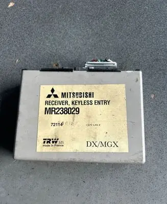 Mitsubishi Carisma Other control units/modules MR238029 721140177