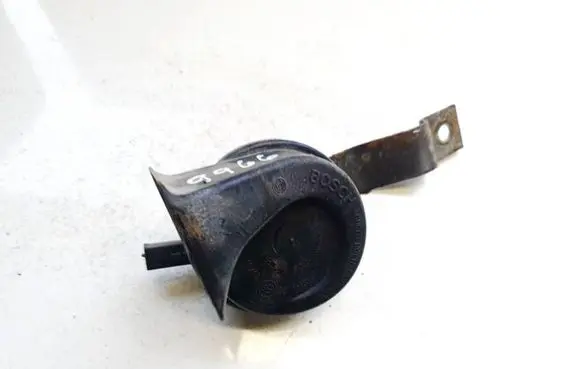 Nissan Primera Horn signal 703881157 ch2143