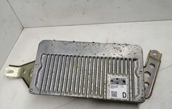 Toyota Yaris Engine control unit/module ECU 896610DP51 MB2756000620 2756000620