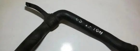 Audi A6 S6 C4 4A Engine coolant pipe/hose 4a0121101