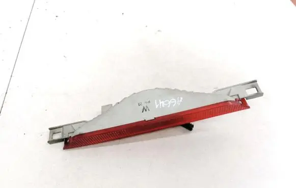 Toyota Avensis Verso Third/center stoplight