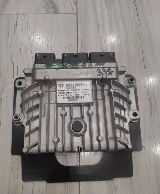 Peugeot 308 Engine control unit/module ECU 9665426180