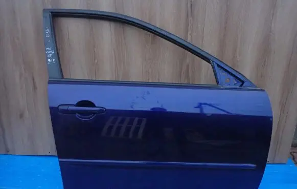 Mazda 6 Front door