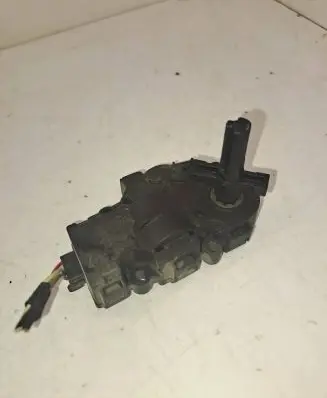 BMW X7 G07 Air flap motor/actuator 412650920