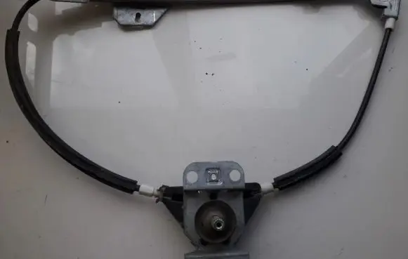 Volkswagen PASSAT B3 Sliding door window regulator with motor 357839401