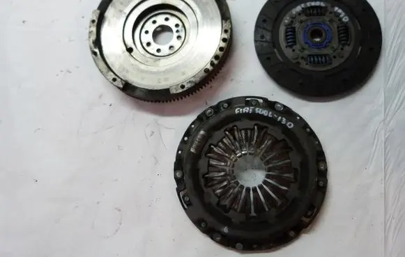 Fiat 500L Clutch set kit