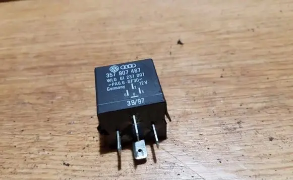 Volkswagen Sharan Other relay 357907467 153