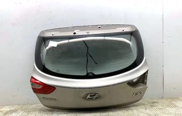 Hyundai i30 Tailgate/trunk/boot lid Y3Y