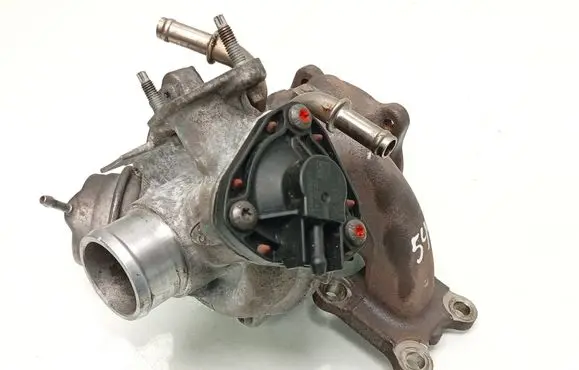 Ford Focus Turbo CM5G6K682GB A2C53385313