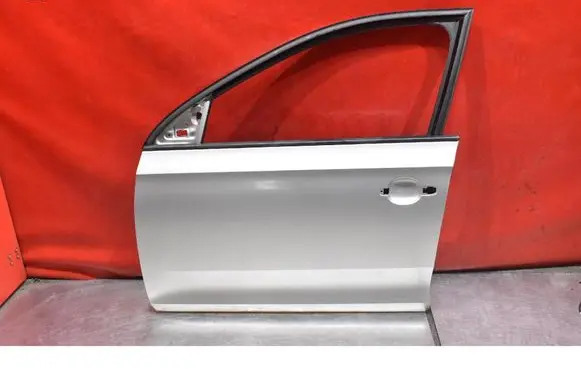 Skoda Rapid (NH) Front door 