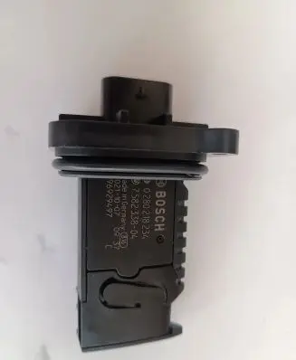 BMW 7 G11 G12 Mass air flow meter 7582338