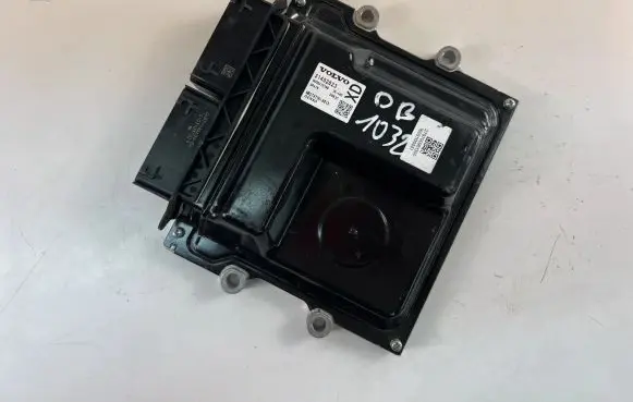 Volvo XC60 Engine control unit/module ECU 31452623