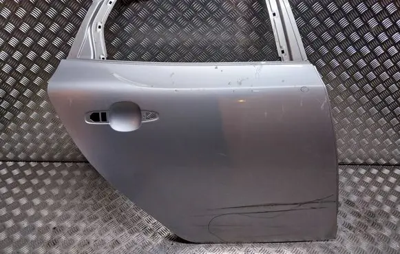 Volvo V40 Rear door S26372115