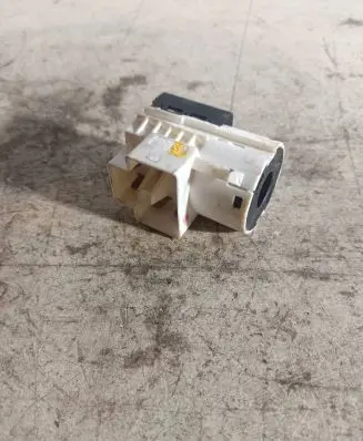 Ford Galaxy Ignition lock contact 7M0905865B 95VW11572AC EFG830