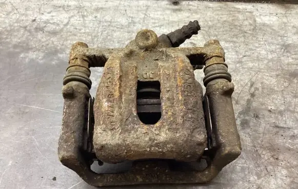 Mercedes-Benz B W245 Rear brake caliper