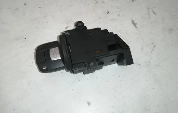 BMW 5 E60 E61 Ignition lock 6954722