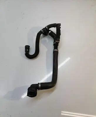 Land Rover Discovery Sport Coolant pipe/hose GJ328C480