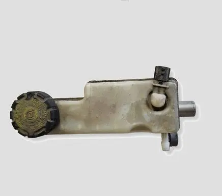 Renault Megane III Master brake cylinder 460910009R